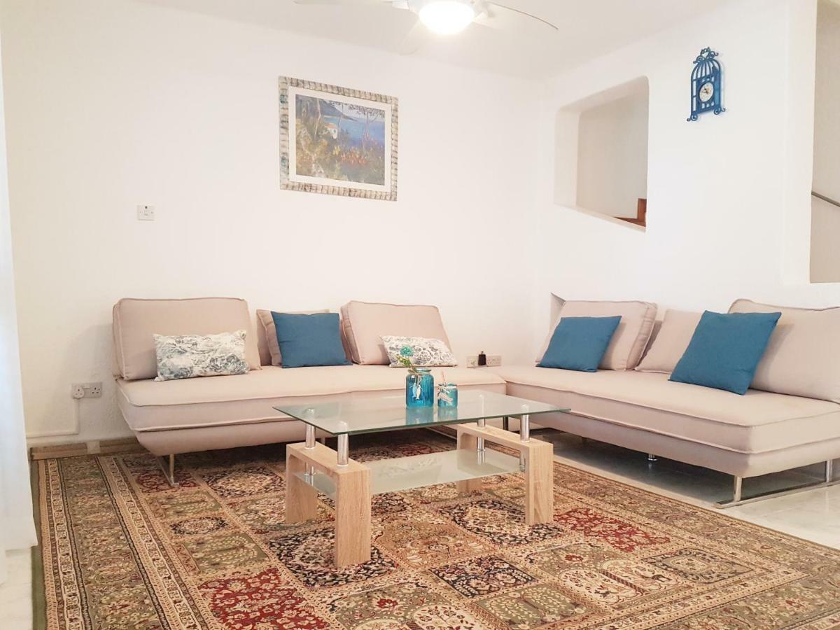 Sea Front Villa Vera Χλώρακα Εξωτερικό φωτογραφία